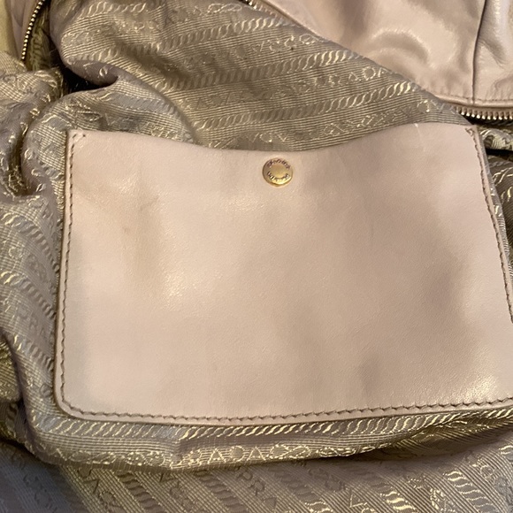 Prada Cream Leather Bag - Picture 5 of 16
